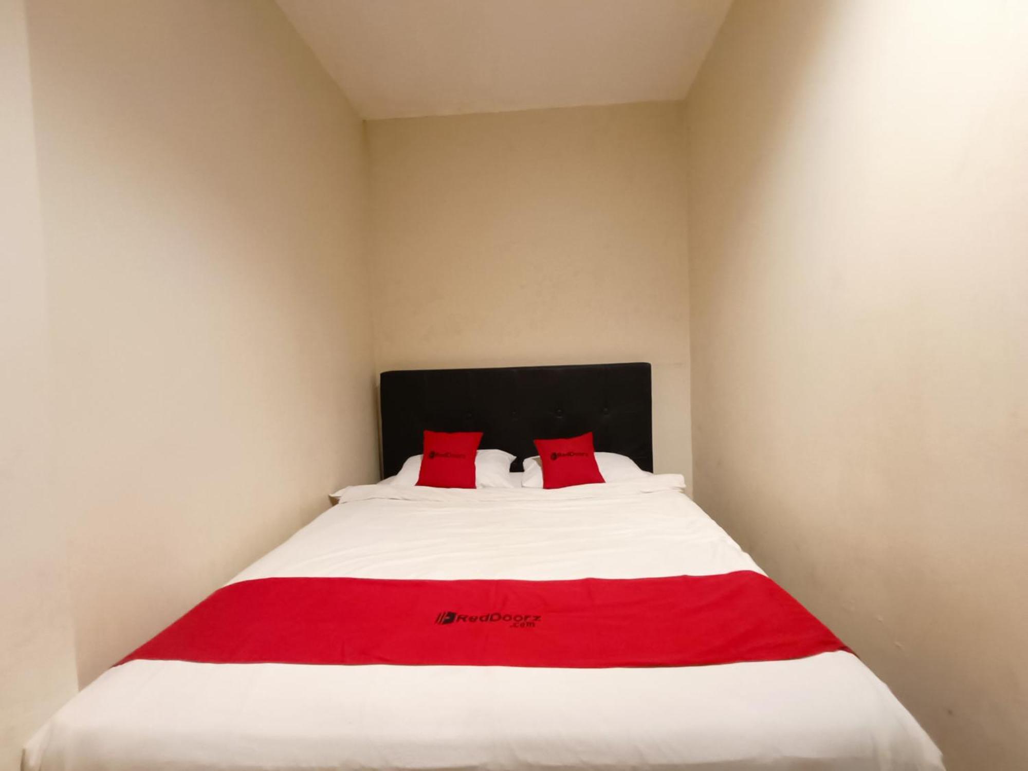 Hotel O Makassar Near Gereja Advent Tikala Baru Formerly Rid'S Hotel Manado Extérieur photo