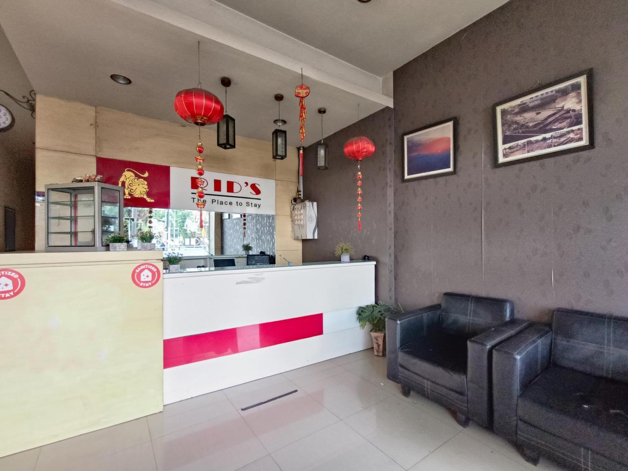 Hotel O Makassar Near Gereja Advent Tikala Baru Formerly Rid'S Hotel Manado Extérieur photo